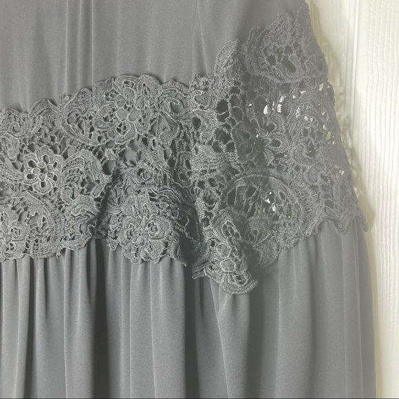 Express Black Blouse - Picture 3 of 8